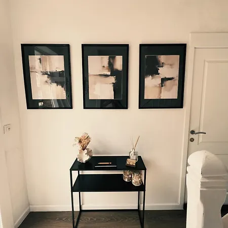 Louis アパート *